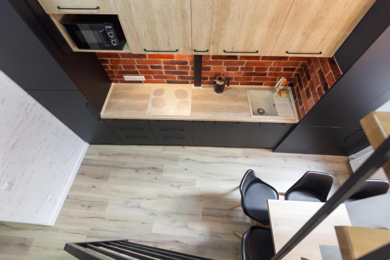 Leogrand Apartments On Khmelnytskoho 11 Lviv Extérieur photo